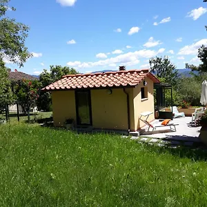 La Casetta Nel Prato Chalet